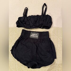 Daily Drills Black Bubble Short Set